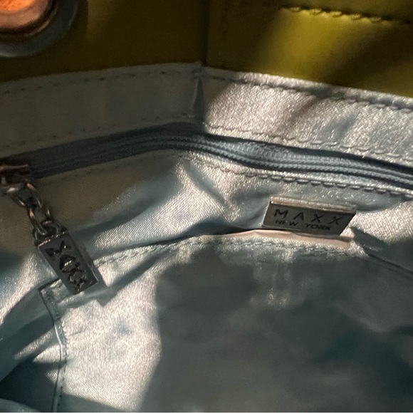 Maxx New York green purse - Picture 5 of 10
